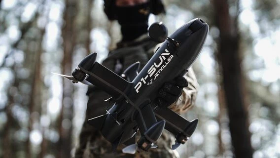 SkyFall представила високошвидкісний перехоплювач P1-SUN JetKiller на авіасалоні у Великій Британії
